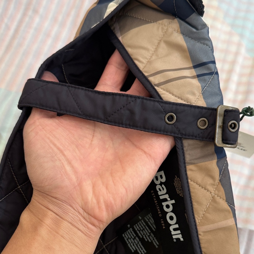 Barbour Quilted Tartan Dog Coat NWT - Picture 4 of 5